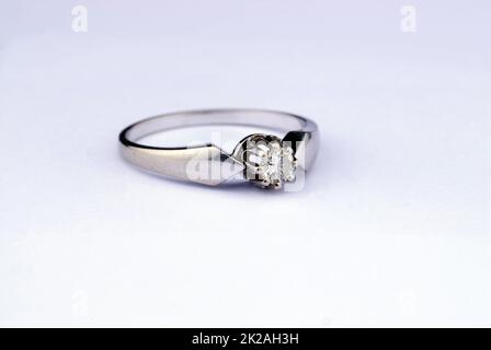 Diamantring als Zeichen von Reichtum und Macht Stockfoto