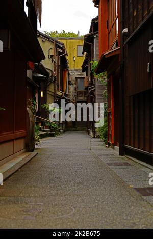 Landschaft der alten Hauptstadt Japans „Kanazawa Kazuemachi Chaya District“ Stockfoto