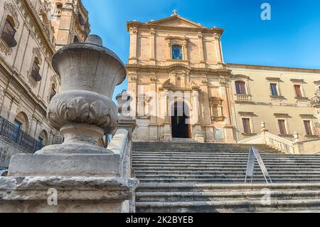 Kirche des Heiligen Franziskus von Assisi in Noto, Sizilien, Italien Stockfoto