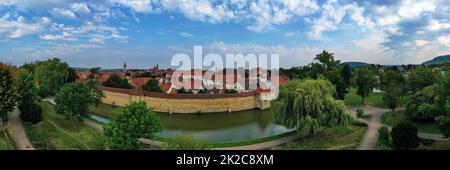 Luftaufnahme von WeiÃŸenburg bei gutem Wetter Stockfoto