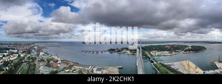 Luftpanorama über die Ostsee bei Stralsund Stockfoto