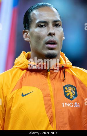Warschau, Polen. 22. September 2022. Virgil van Dijk aus den Niederlanden während des UEFA Nations League-, League A-, Gruppe-4-Spiels zwischen Polen und den Niederlanden im PGE-Nationalstadion in Warschau, Polen am 22. September 2022 (Foto von Andrew SURMA/ Quelle: SIPA USA/Alamy Live News Stockfoto