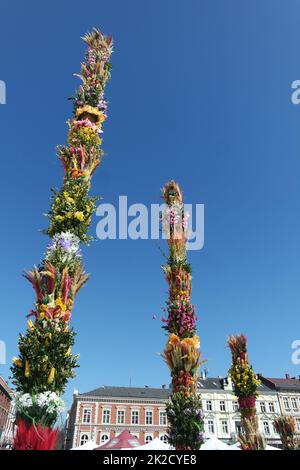 Symbolische Ostern Palmen in Swinoujscie, Polen Stockfoto