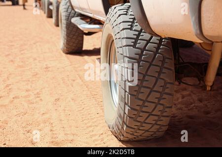 Geländewagen in der Wüste von Arizona. USA Stockfoto