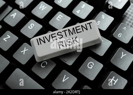 Schreiben mit Text „Investitionsrisiko“. Konzept, das die Wahrscheinlichkeit eines potenziellen finanziellen Verlusts im Verhältnis zu Gain Fixin G Coding String Arrangement bedeutet, wobei Programmfehlerbehebungscodes eingegeben werden Stockfoto