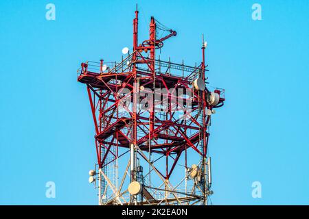 Antennensender Für Drahtlose Kommunikation Stockfoto