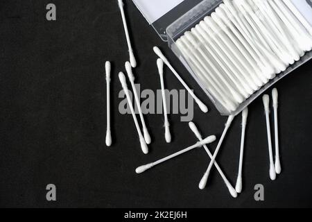 Nahaufnahme-Baumwoll-Ohrenreinigungsstäbchen Stockfoto