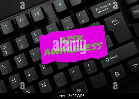 Konzeptionelle Beschriftung Risikobewusstsein. Ein Wort zur Erkennung von Faktoren, die einen lebensbedrohlichen Effekt haben können. Geben Sie Geschäftsvertrag ein, schreiben Sie Neuen bindenden Vertrag Stockfoto