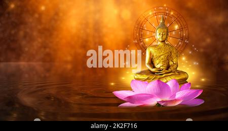 Buddha Statue Wasser lotus Buddha auf Lotus Flower auf orangefarbenem Hintergrund Stockfoto