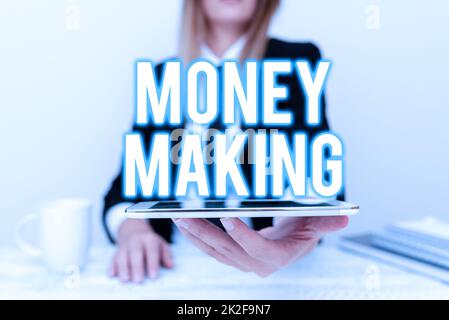 Schild mit der Aufschrift „Geld verdienen“. Geschäftsidee Profit erzielen, vor allem mit geringem Aufwand profitabler App-Entwickler Präsentation des neuen Programms, Anzeige des aktualisierten Geräts Stockfoto