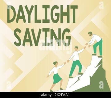 Text mit Inspiration Sommerzeit. Konzept bedeutet Speichertechnologien, die zum Schutz von Kollegen eingesetzt werden können, die auf dem Bergsteig erfolgreich sind Präsentation von Teamwork. Stockfoto