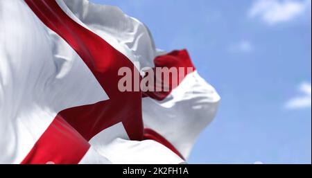 Die Staatsflagge von Alabama winkt im Wind Stockfoto