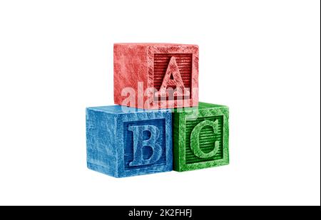 Vintage Holz Alphabet Blöcke isoliert auf weiß mit Clipping-Pfad Stockfoto