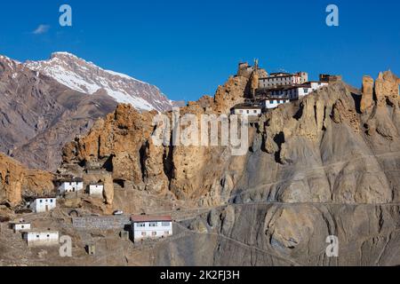 Dhankar Kloster thront auf einer Klippe im Himalaya, Indien Stockfoto