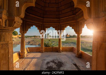 Pavillion bei Amar Sagar See, Jaisalmer, Rajasthan, Indien Stockfoto