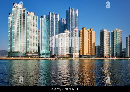 Marine Wolkenkratzer in Busan, Südkorea Stockfoto