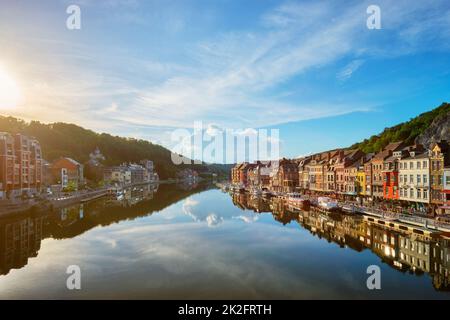 Blick auf die malerische Stadt Dinant. Belgien Stockfoto