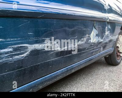 Zerkratzte Auto Stockfoto
