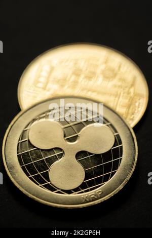 Golden Ripple XRP-Kryptowährung Stockfoto