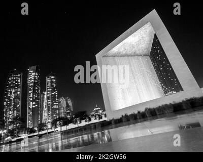 Abu Dhabi, Vereinigte Arabische Emirate - Das Gründerdenkmal Stockfoto