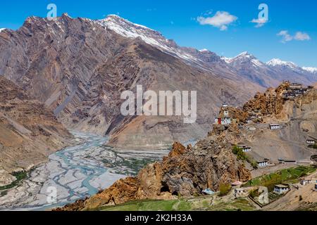 Dhankar Kloster thront auf einer Klippe im Himalaya, Indien Stockfoto