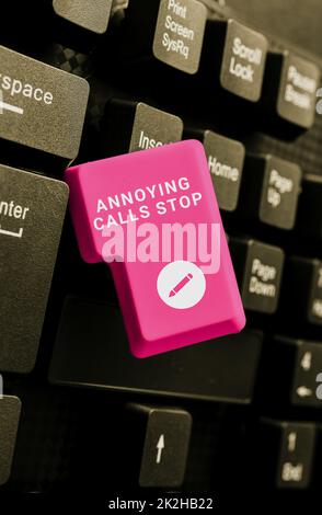 Zeichen, das Neues lernen anzeigt. Geschäftsübersicht Spam-Telefone verhindern Blacklisting-Nummern Angry Caller Stockfoto