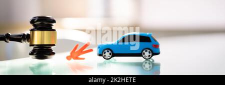 Kfz-Haftpflichtversicherungsanwalt Stockfoto