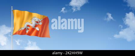 Bhutan Flagge isoliert auf einem blauen Himmel. Horizontales Banner Stockfoto