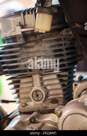 Ansicht eines Zylinderkopfs eines Motorrads. Motor eines Motorrads. Stockfoto