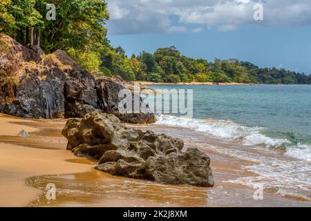 Wunderschöne Aussicht auf die Küste des Masoala-Nationalparks in Madagaskar Stockfoto