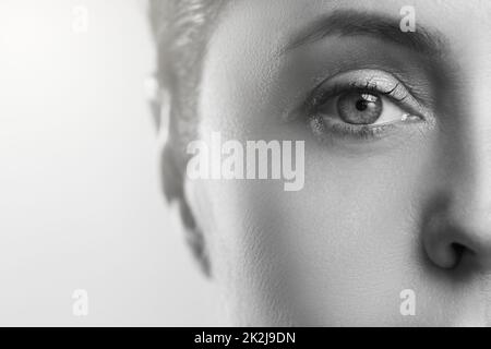 Nahaufnahme des Gesichts einer Frau mittleren Alters Stockfoto