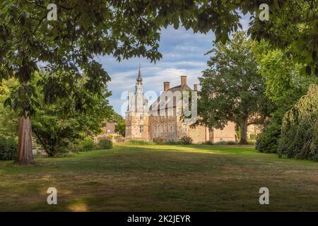 Schloss Lembeck in Dorsten, Deutschland, umgeben von einem wunderschönen Park Stockfoto