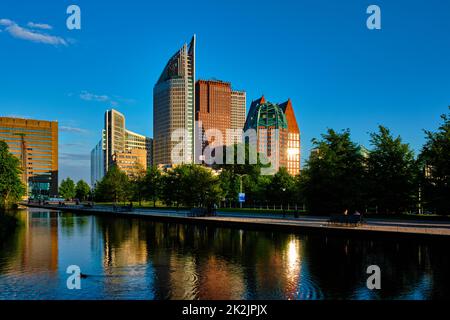 Wolkenkratzer in Den Haag, Niederlande Stockfoto