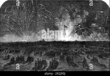 Krim-Krieg (Russisch-Türkisch) 1853-1856. Feuerwerk in Blackheath bei London, England, zur Feier des Falls von Sebastopol (Sewastopol), 11. September 1855. Aus „The Illustrated London News“ (London, 22. September 1855). Gravur. Sieg. Feiern. Pyrotechnik. Stockfoto