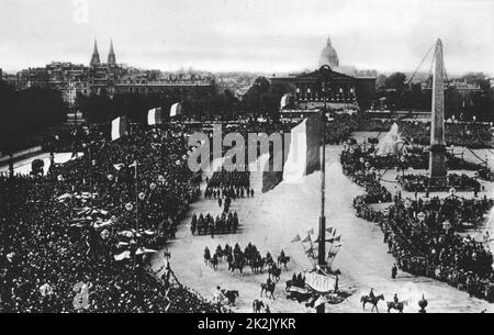 Weltkrieg 1914-1918: Postkarte mit französische Siegesparade durch Paris, 14. Juli 1919. Frankreich Stockfoto