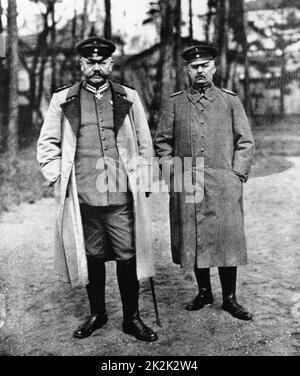 Generalstabschef Paul von Hindenburg und sein Stellvertreter des Ersten Quartiermeisters Erich Ludendorff im Jahr 1916. Deutschland. Stockfoto