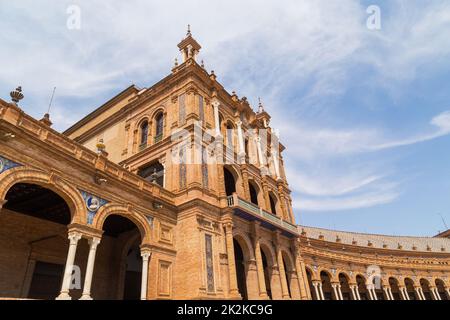 Architektur des spanischen Platzes in Sevilla Stockfoto