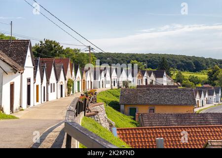 Weinkeller in Villanykovesd, Villany, Ungarn Stockfoto