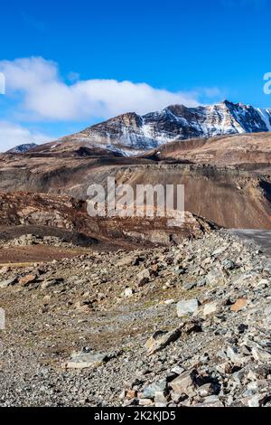 Himalaya-Landschaft im Himalaya entlang der Manali-Leh-Straße Stockfoto