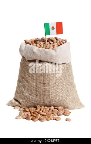 Leinensack aus Pinto-Bohnen mit der Flagge Mexikos Stockfoto