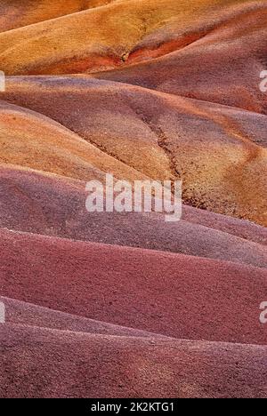 Coloured Earth Hills von Chamarel auf der Insel Mauritius. Stockfoto