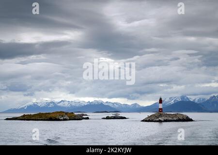 Der Leuchtturm Les Eclaireurs ist der letzte Leuchtturm der Welt, der sich in der Nähe von Ushuaia in Feuerland, Argentinien, befindet Stockfoto