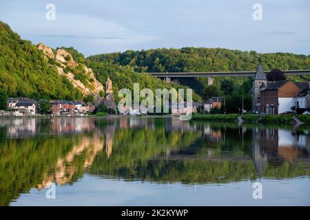 Blick auf die malerische Stadt Dinant. Belgien Stockfoto