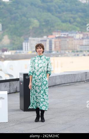 Donostia / San Sebastian. Spanien. 20220923 nahm Ariadna Gil am 23. September 2022 am „Black is Beltza II“ Photocall während des 70. San Sebastian International Film Festival im Kursaal Palace in Donostia / San Sebastian, Spanien Teil Stockfoto