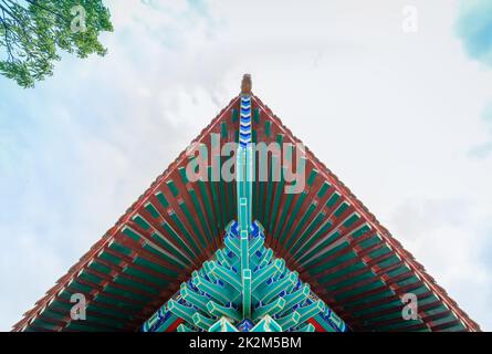 Ein Cornucopia Dougong im Tempel des Konfuzius, Provinz Suixi, China Stockfoto