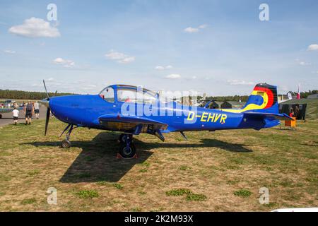 Flughafenfest am Flugplatz Gatow, Berlin 2022 Stockfoto