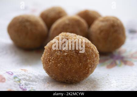 sizilianische Reisbällchen oder Arancine Stockfoto