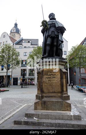 Marktplatz Jena, mit dem Hanfried-Denkmal zum Gedenken an den ehemaligen Herrscher Johann Friedrich I. von Sachsen Stockfoto