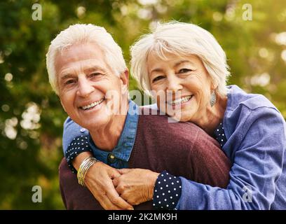 Jung ist kein Alter, es ist, wie du dich fühlst Stockfoto