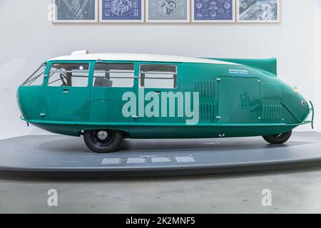 BILBAO, SPANIEN - 10. SEPTEMBER 2022: 1933 Dimaxion Car (4D Transport) Stockfoto